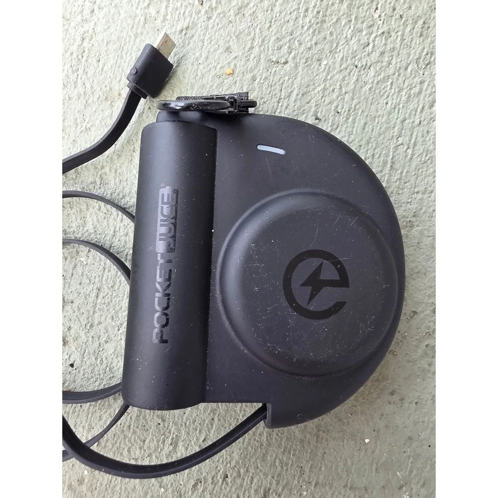 Pocket Juice 5000mAh‎ Portable Power Bank USB-C Built-in Cable Black 30123 Z1